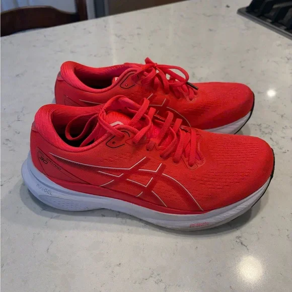 ASICS Gel Cuyano Women's Vibrant Coral Athletic Shoes, Sz 9.5 - Picture 1 of 5
